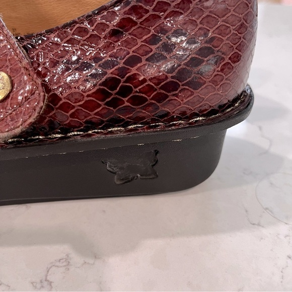 ALEGRIA Textured Patent Slip-On Mary Jane Snake Print Leather / EU 37 / US 7-7.5 - Picture 15 of 16